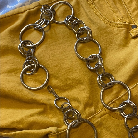 Silver Chain Belt - Picture 4 of 4